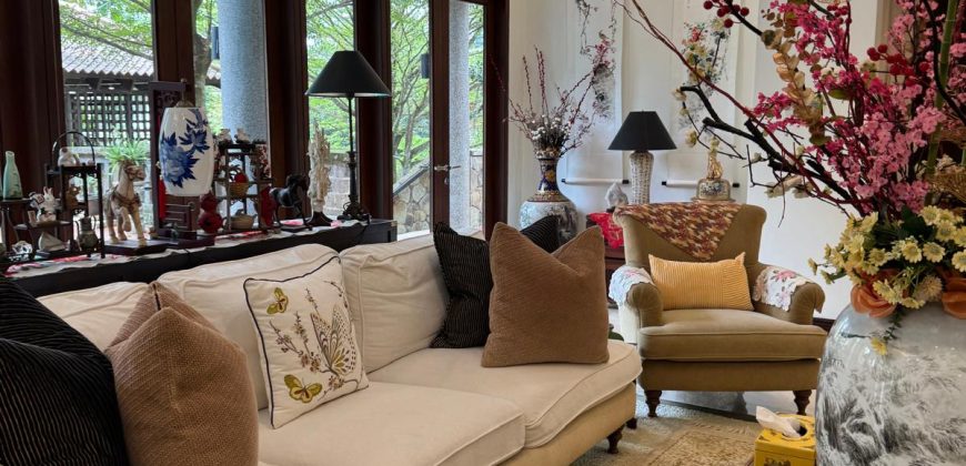 Designer house in Bukit Timah, near good schools and MRT